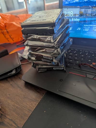 Hard Drive / Hard Disk