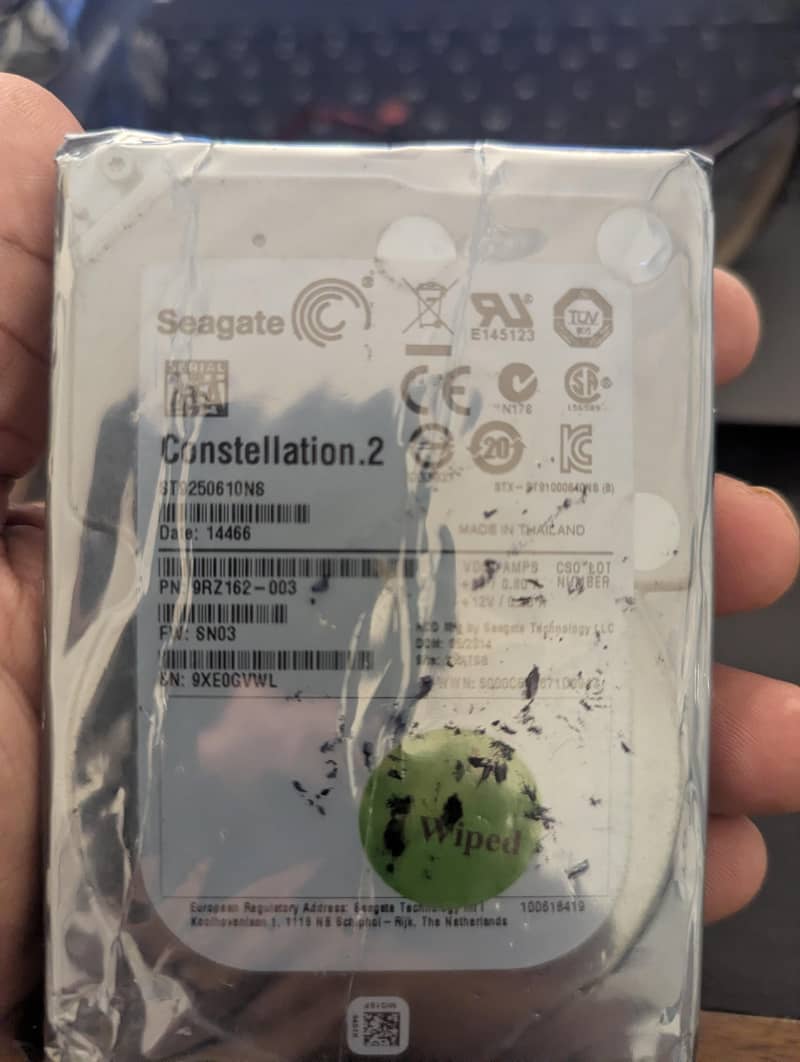 Hard Drive / Hard Disk 1
