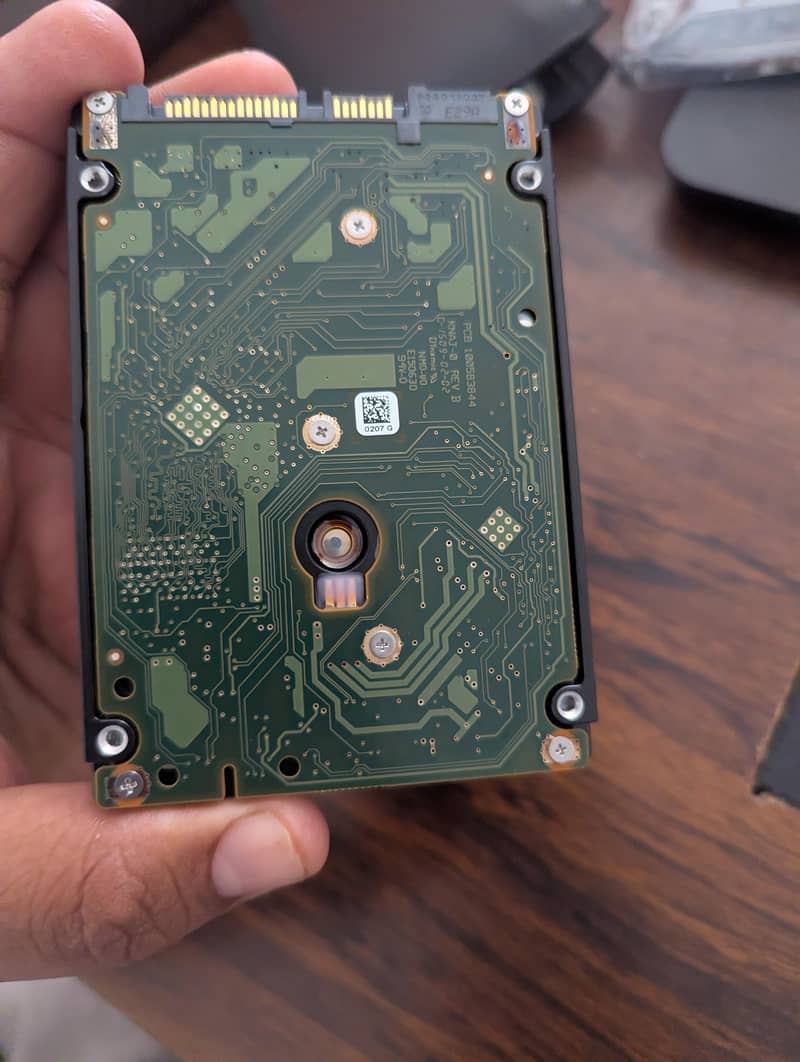 Hard Drive / Hard Disk 11