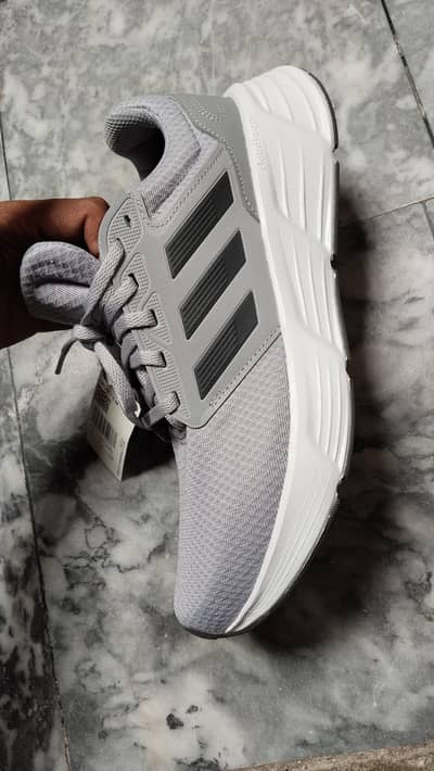 Adidas Galaxy 6