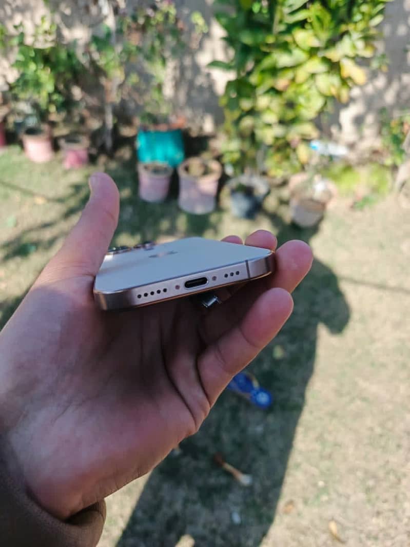 iPhone 16 pro bypass 5