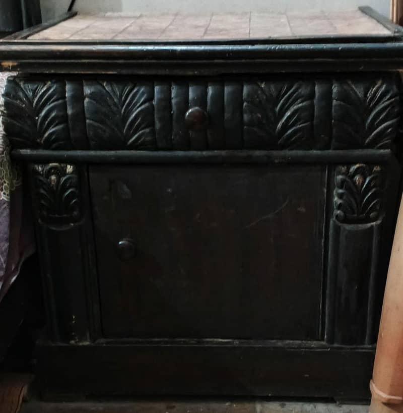 king size bed 3