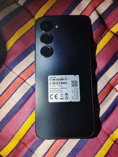 TECNO SPARK 40 PRO WITH BOX 7 MONTH GRUTNI