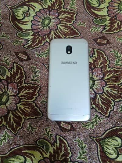 Samsung Galaxy J3 Pro 4G (SM-J330G)