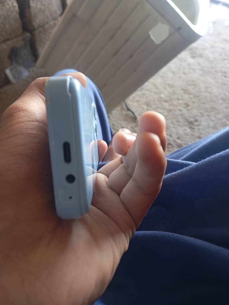 phone digital 4