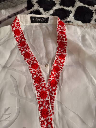 Artimix branded Shirt