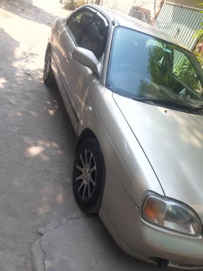 SUZUKI BALENO 2005