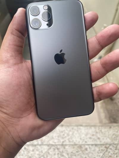 IPHONE 11 PRO NON PTA