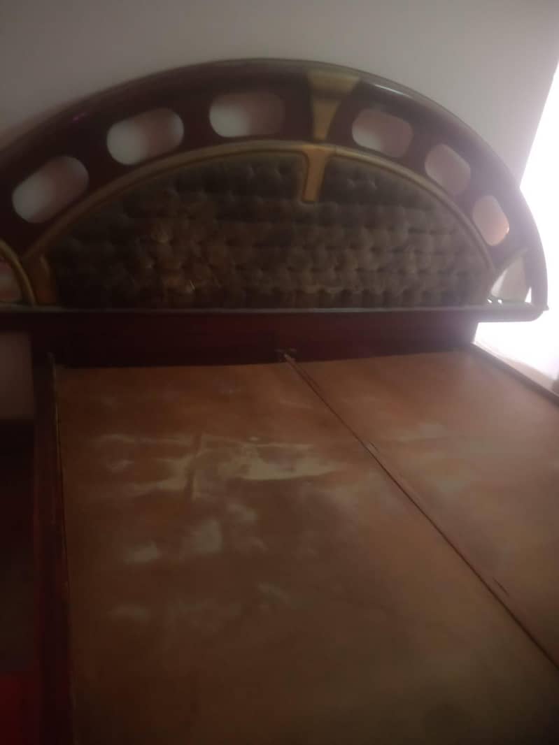 double bed 0