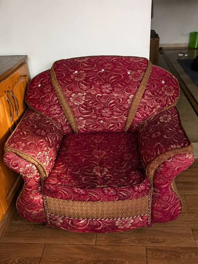 5 seater sofa Set pure Lakdi chinioti
