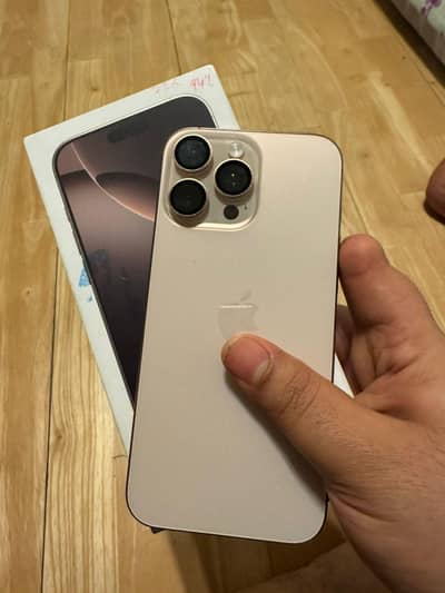 iPhones 16pro max 256gb