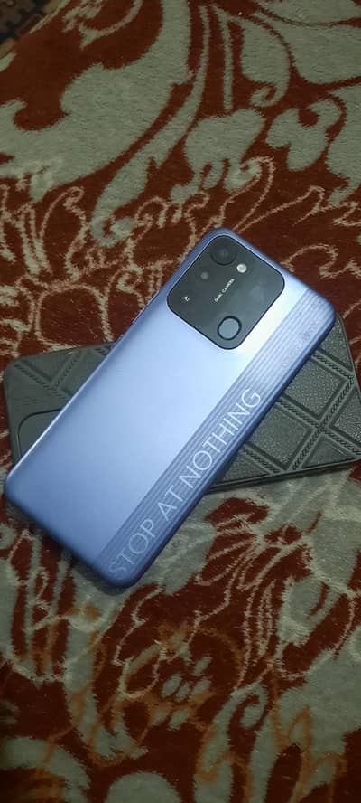 TECNO SPARK 8C
