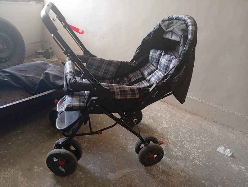 stroller 5