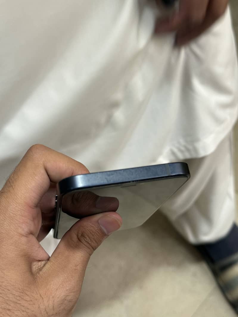 IPHONE 12 7