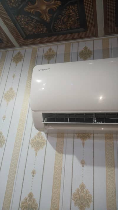 like new condition AC