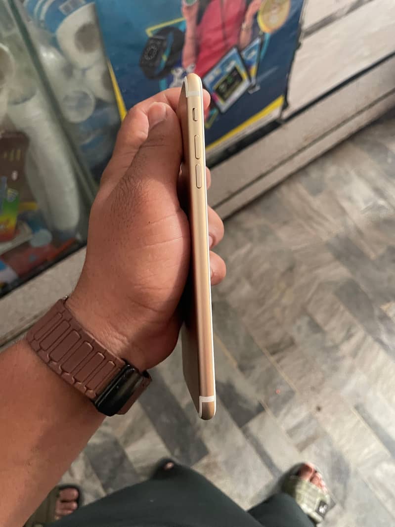 iPhone 7 Plus 6