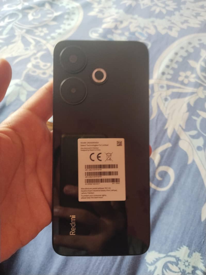 with box with changer with data cable 2