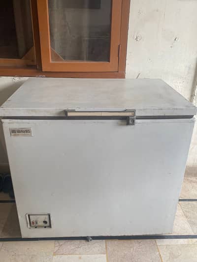 Waves Deepfreezer