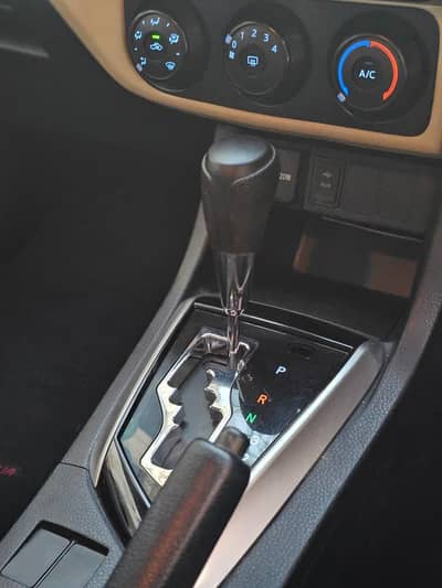 Toyota Corolla Altis