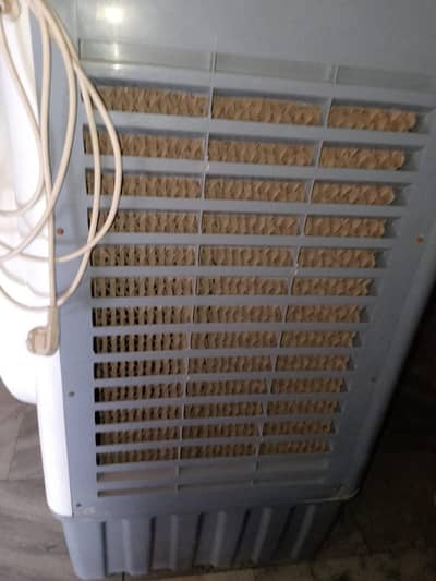 Air cooler 03042006889 new Condition for sale