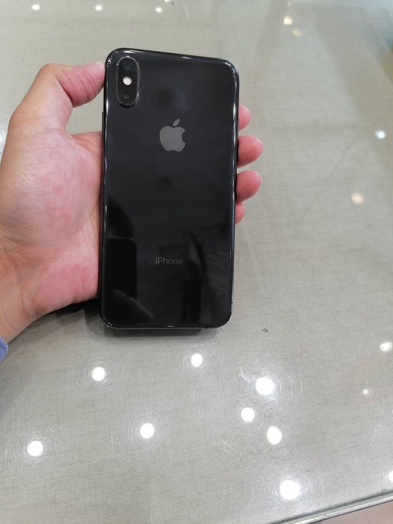 iphone xs 1