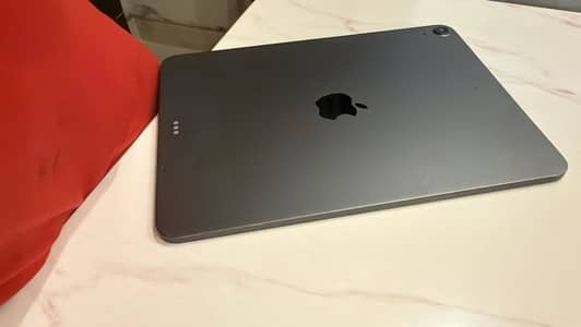 Ipad air 4