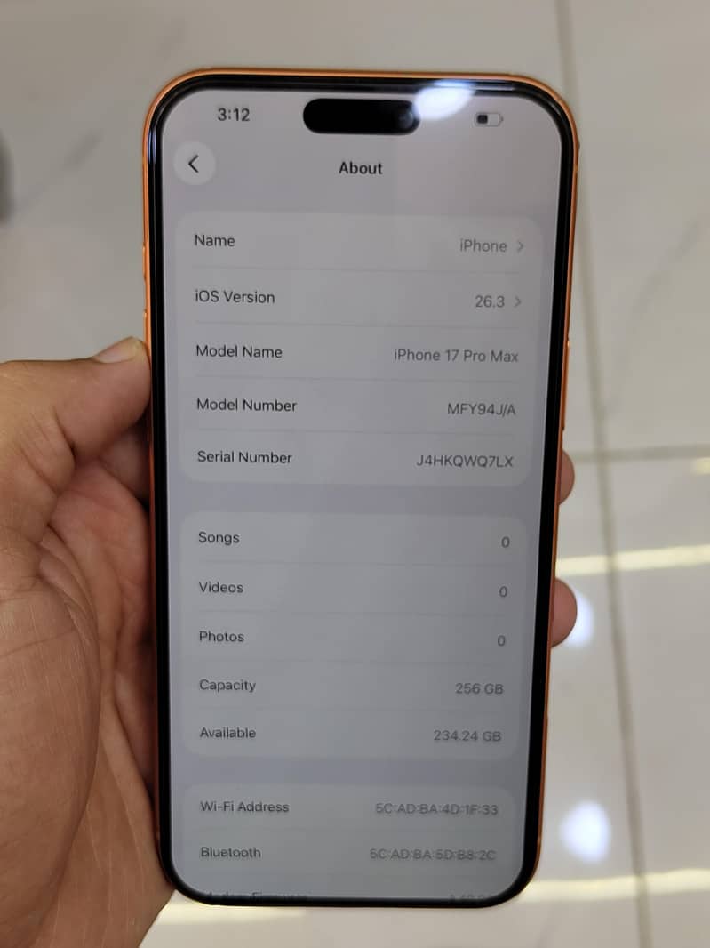 IPHONE 17 PRO MAX 1