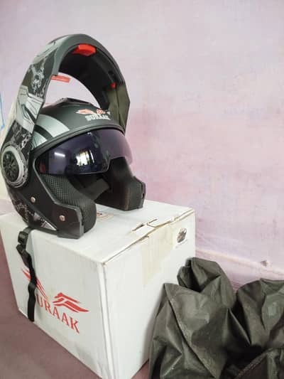 Buraak helmet