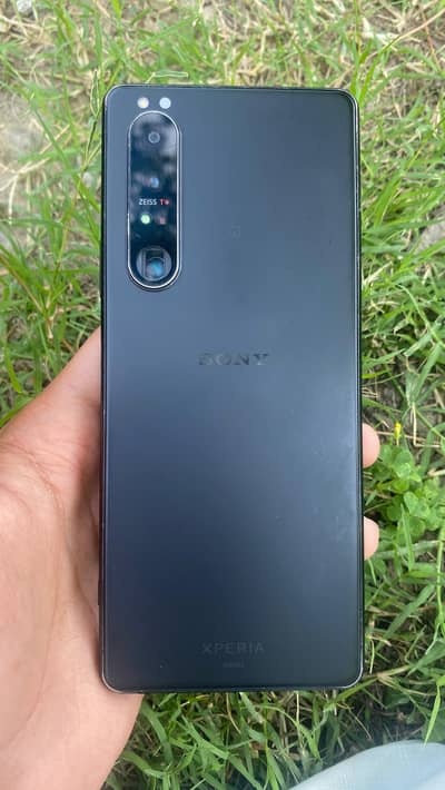 Soney Xperia I III official PTA approved