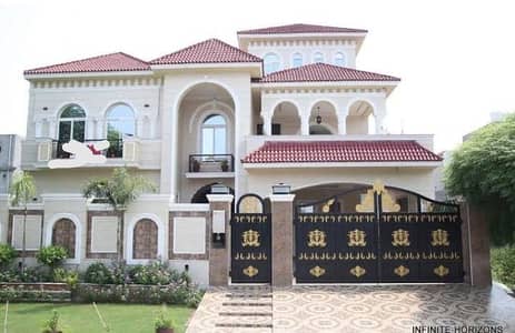 house maid female /care taker female /helper female