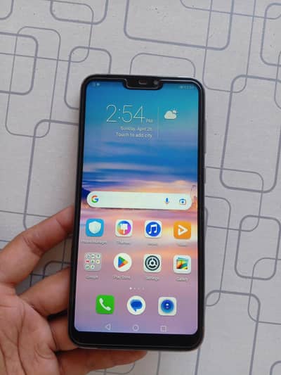 Honor 8C