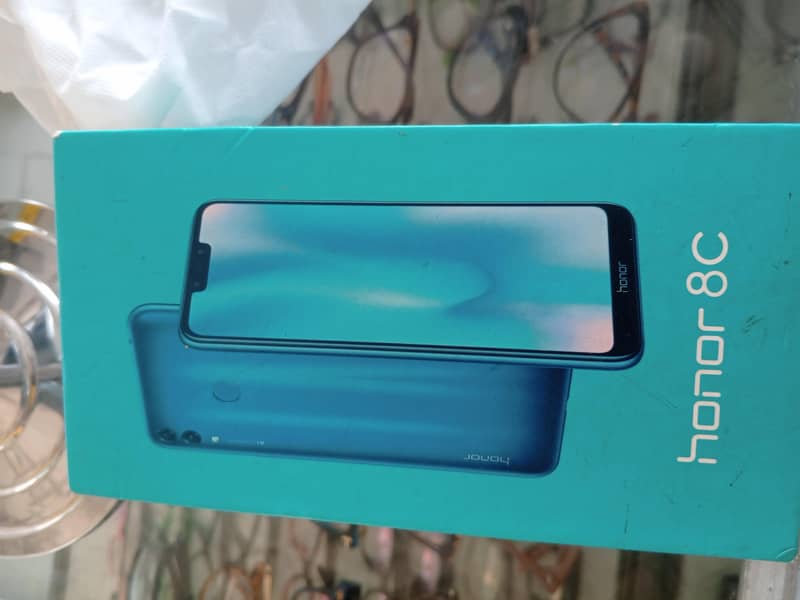 Honor 8C 5