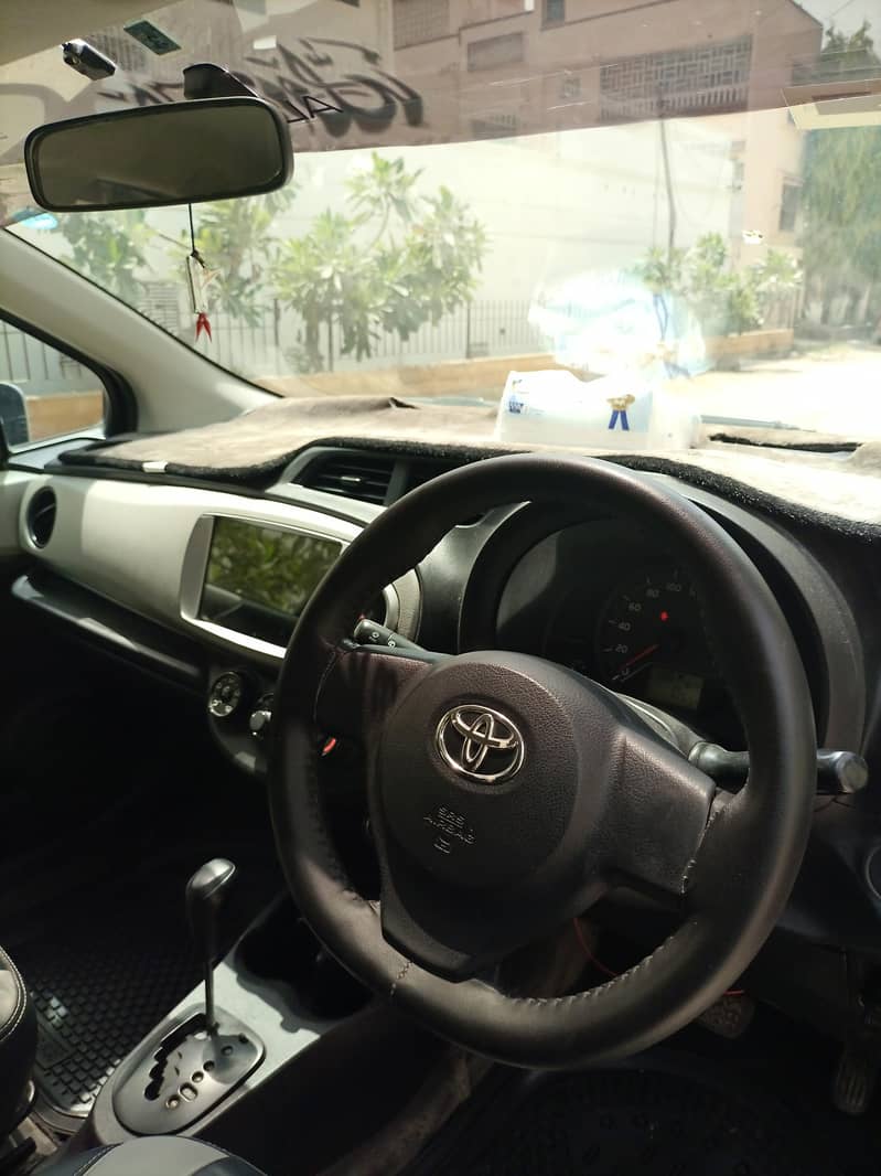 Vitz 2012/2015 10