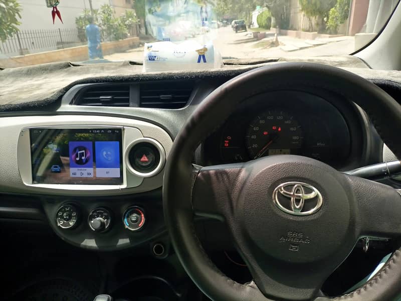 Vitz 2012/2015 11
