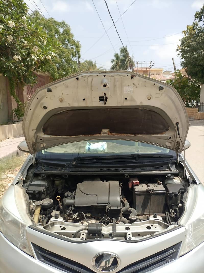 Vitz 2012/2015 16