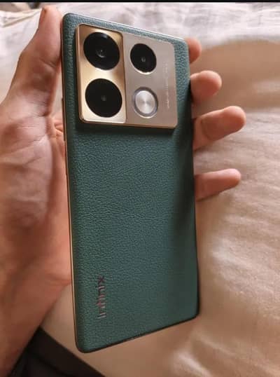 Infinix note 40 pro 8+8 256