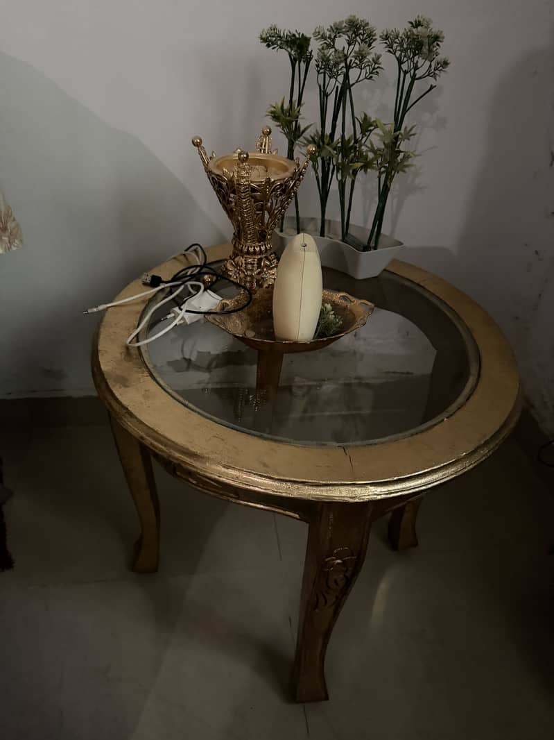 Chairs Wth Table 1