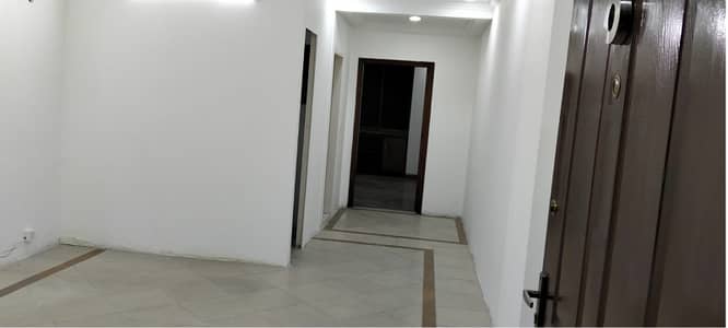 Office For Rent Area 550 Square Feet Office Available For Rent Real Pictures In Gulberg 3 Lahore