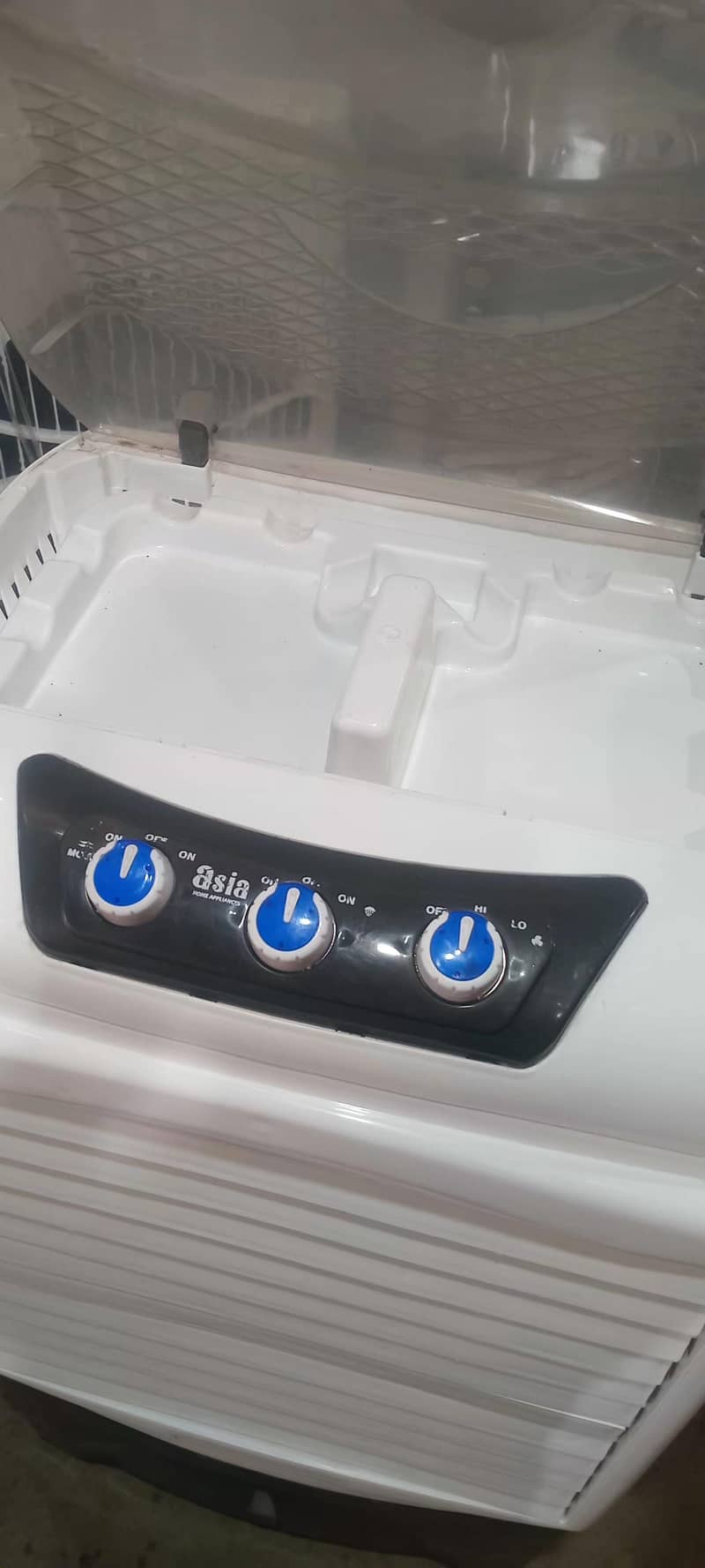 plastic cooler 1
