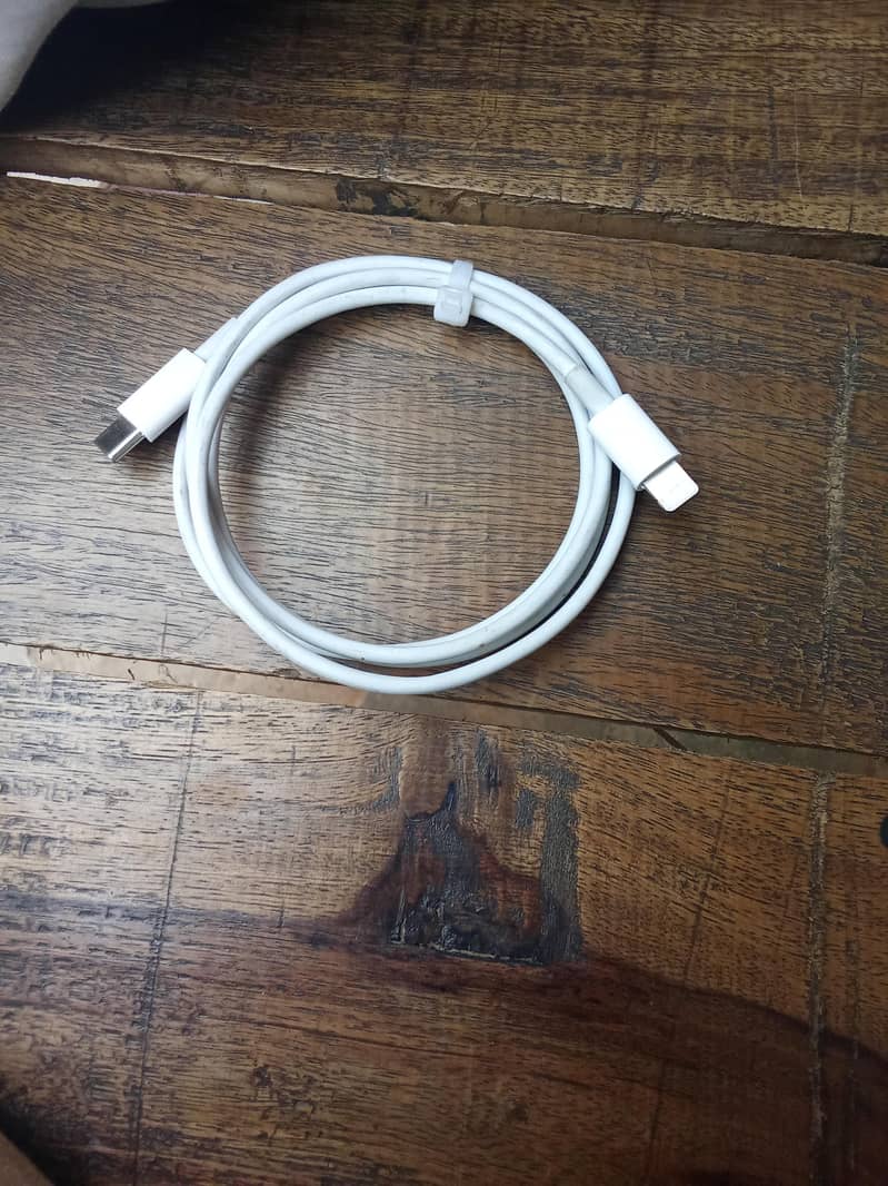 apple to C type cable 1