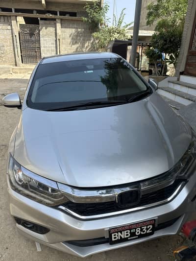 Honda Grace Hybrid 2015