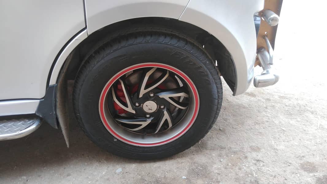 Changan karvan 6