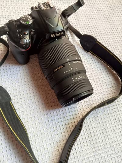 Nikon d5100 best condition