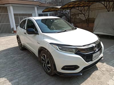 vezel rs 2018 model brand new  23 import top of the line