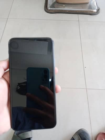 iphone 11 pro max , back broken