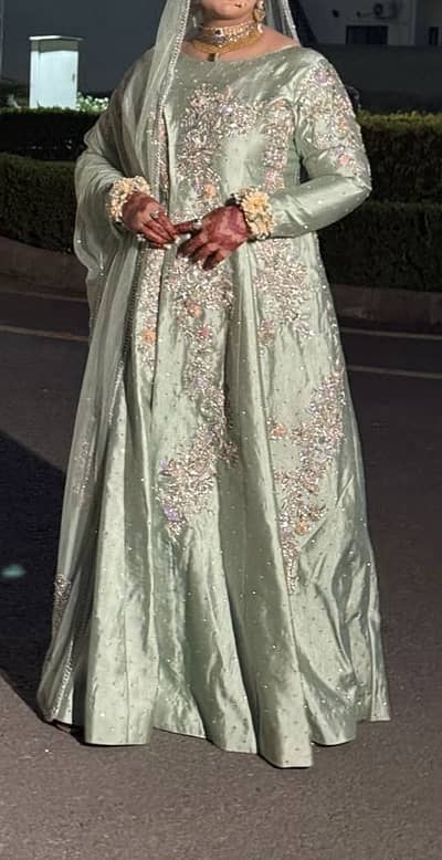 Bridal dress