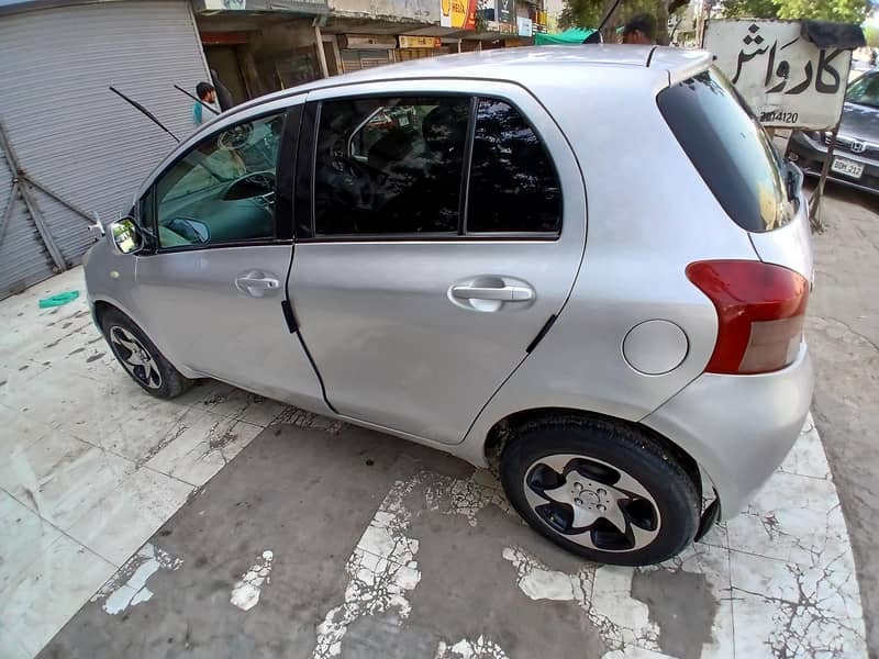 vitz 2007 3