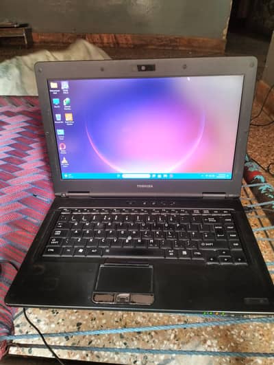 Toshiba Tecra M11 Core i7 1ST-Gen Dispaly Full HD 14" Ram 8/Hard 320GB