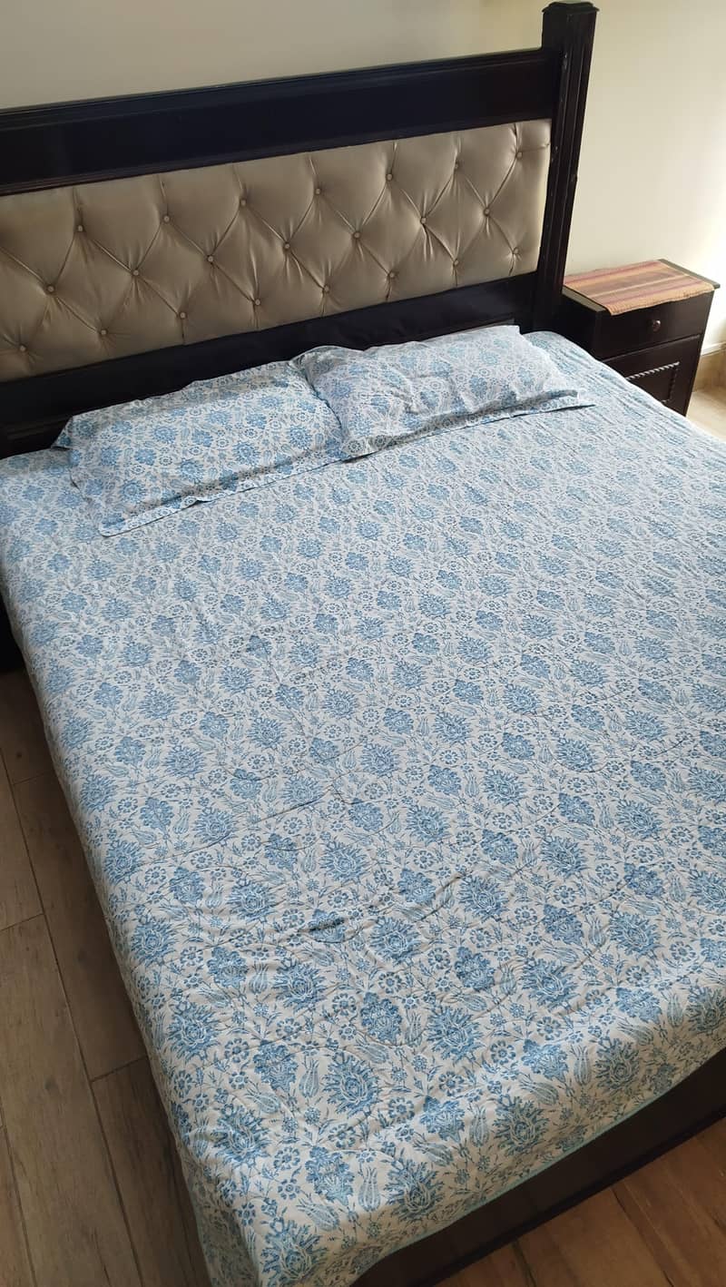 Double Bed King Size 1