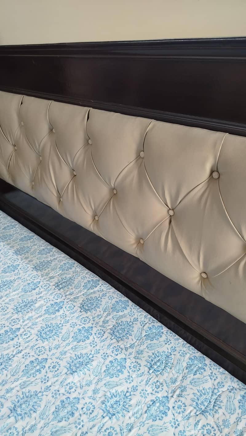 Double Bed King Size 3